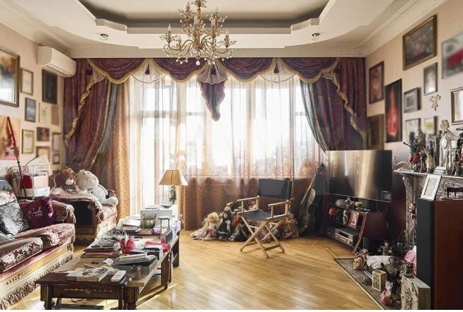 Интерьер квартиры Долиной, фото из соцсетей.