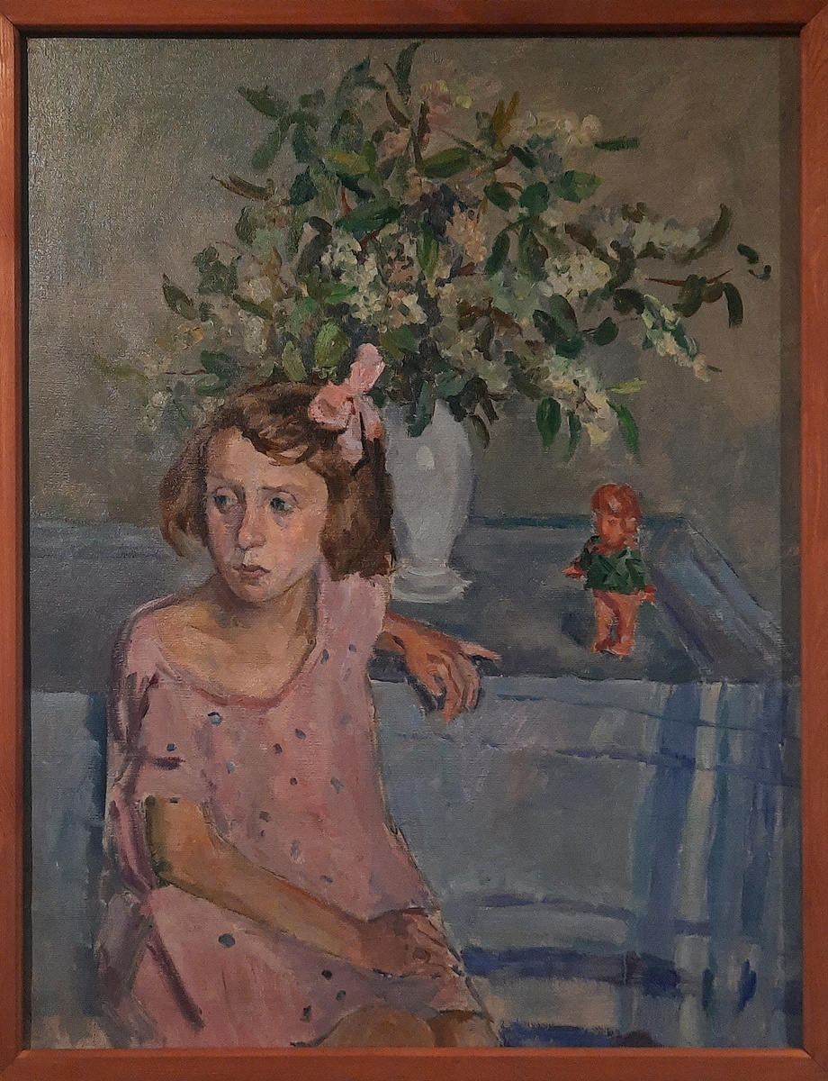 Изображена дочь Лидия - младшая дочь художника (род. 1939 г. )