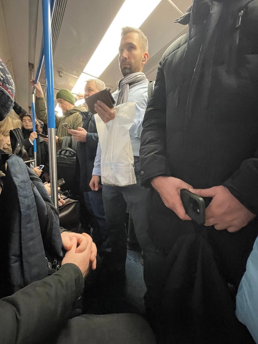 Московский метрополитен .