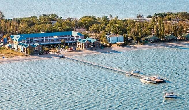 Ейская коса. Лиман и залив.