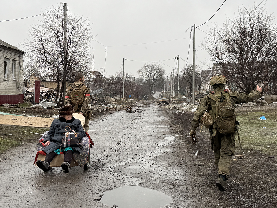 Эвакуация мирных жителей из Суджи. 2025 год. Фото: Михаил Кириллов, Лента.ру