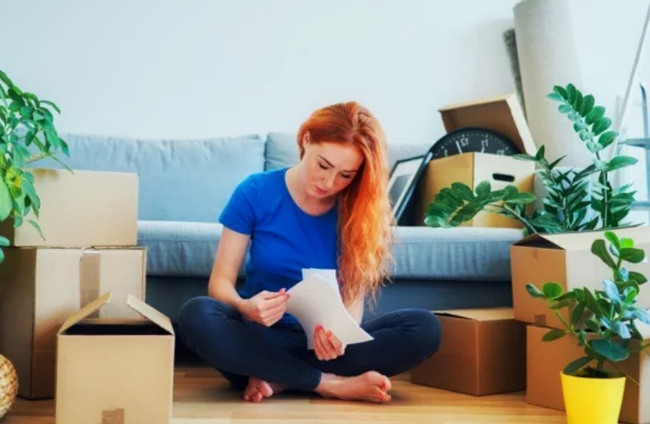 И когда кто-то говорит «снимаю», в его голове включается красный свет: сигнал о возможной нестабильности, которую он уже переживал раньше.
