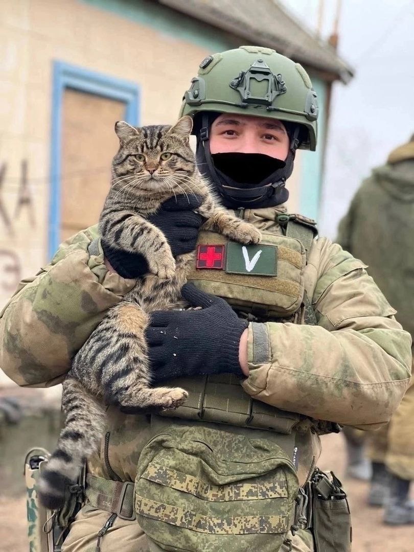 Фотография российского бойца из интернета.