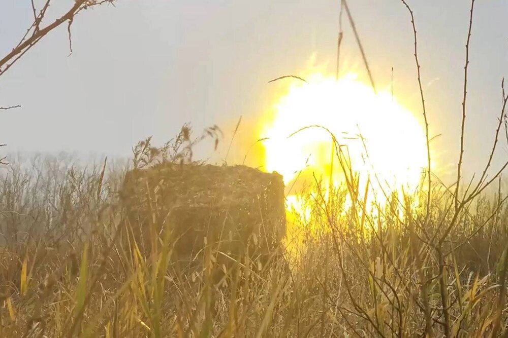    Боевая работа танка Т-80 БВМ. Фото: Министерство обороны РФ