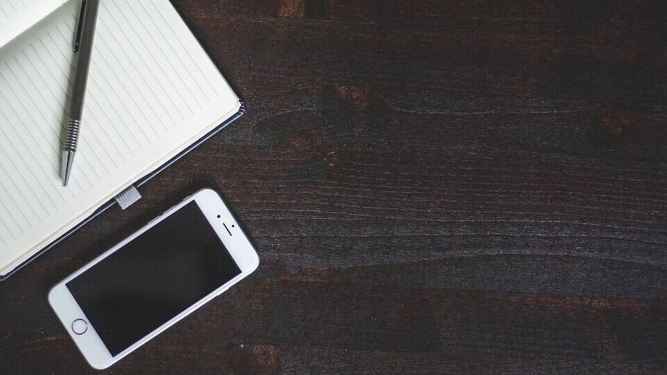 Депутаты Госдумы Антон Немкин и Артем Кирьянов считают блокировку WhatsApp* вопросом времени из-за несоблюдения законов России. Фото: pixabay