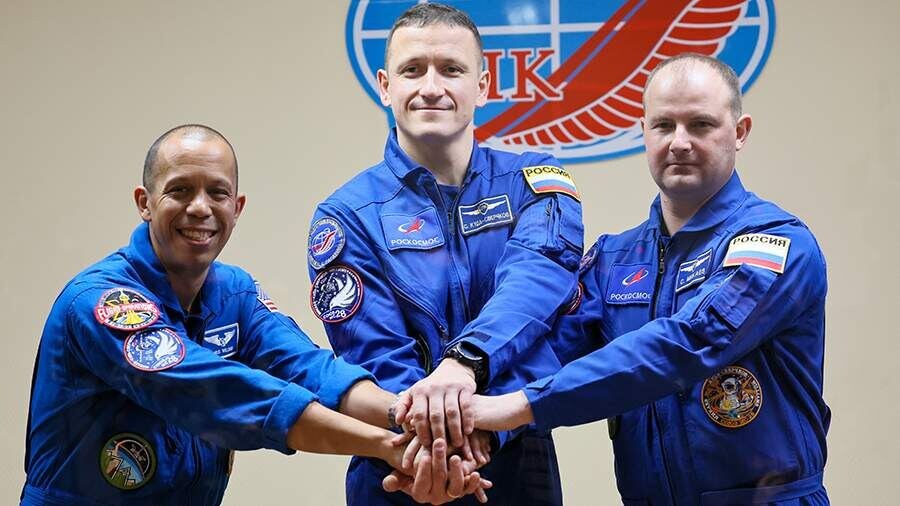 Как Иркутск проводил своего земляка на восемь месяцев в космос