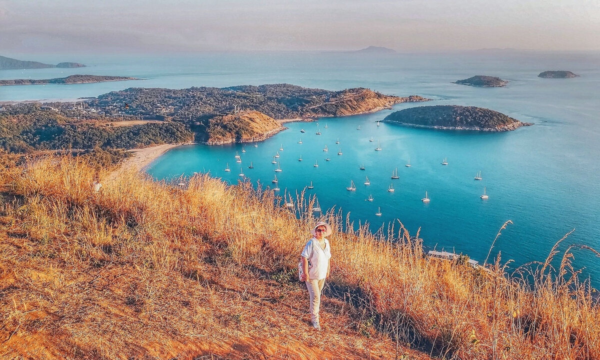 Моя мама на смотровой площадке Black Rock