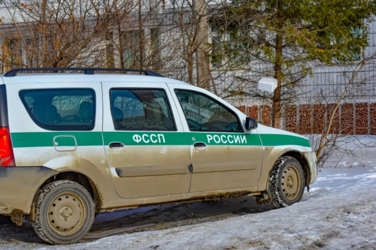    Томич с долгом по алиментам в 2 млн рублей устроился по контракту