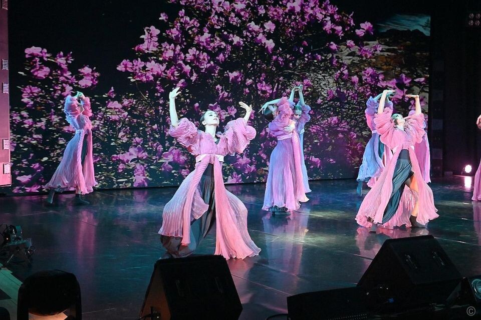    Праздничный концерт "Дорогое слово – мама" в Барнауле. Источник: barnaul.org