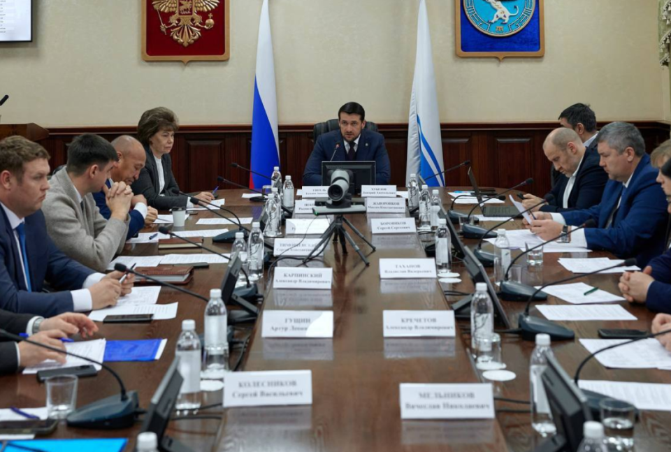   Заседание инвестиционной комиссии в Республике Алтай. Источник: altai-republic.ru