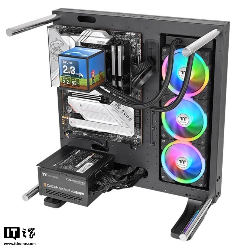    СЖО Thermaltake Minecube 360 с кулером для VRM и пятью экранами оценена в $315