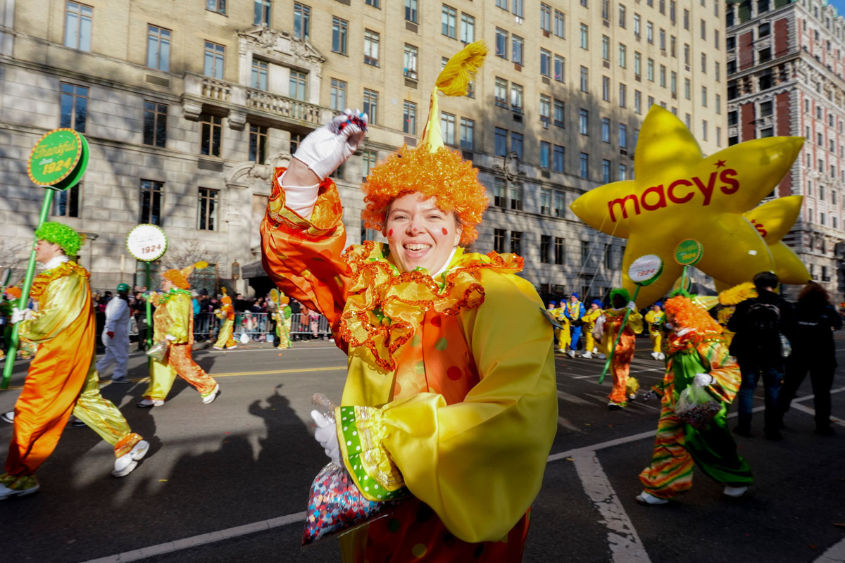    Frank Franklin II / AP