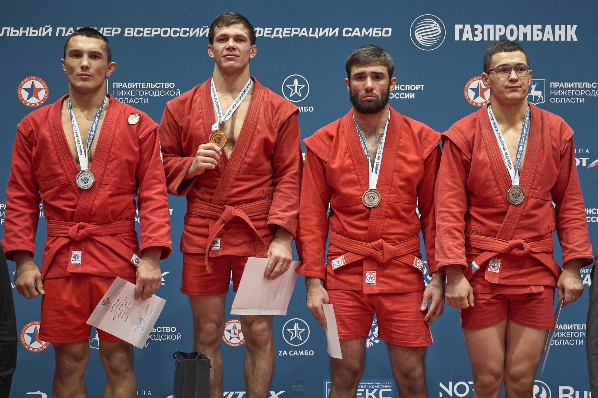    На вершину пьедестала поднялся Андрей Корнеев