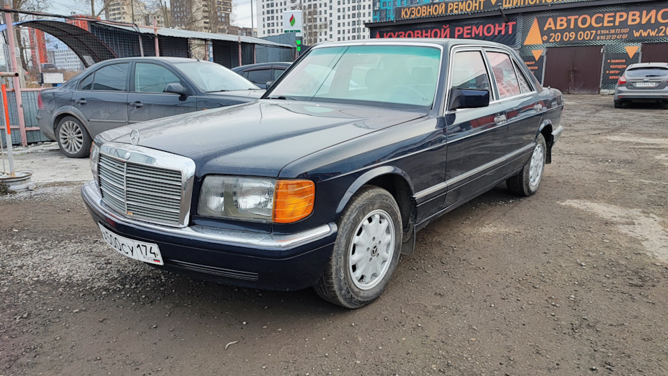 Осмотр Mercedes-Benz S260 выпуска 1989 года. Бессмертная классика.