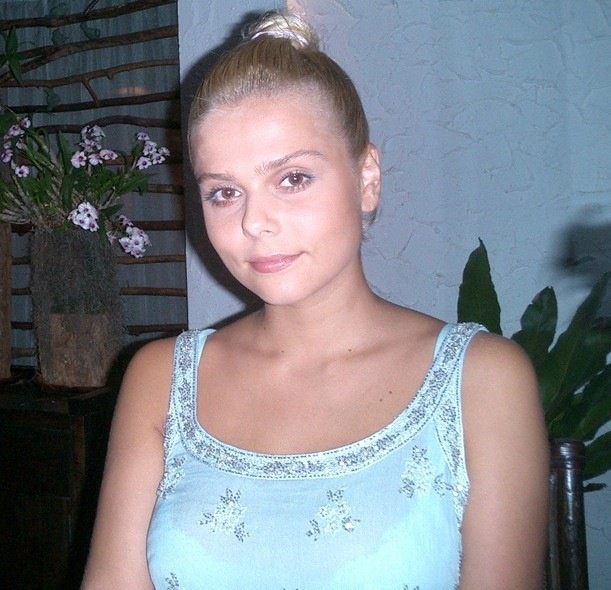 Ксения Новикова без макияжа. / Фото: gallery.ru