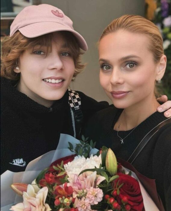 Ксения Новикова с младшим сыном.