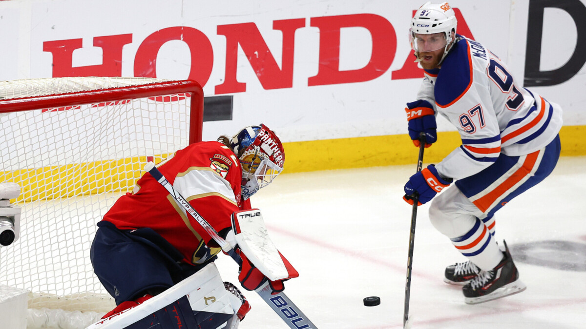 Макдэвид. в атаке.  фото: яндекс.