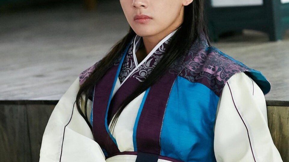 Двойная жизнь: айдолы, которые умеют и петь, и играть