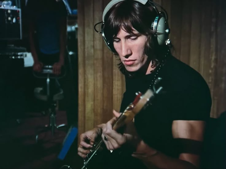 Роджер Уотерс