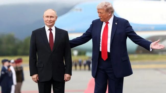    «Это просто смехотворно». Трамп сообщил об отставании США от России по ледоколам в 48 раз