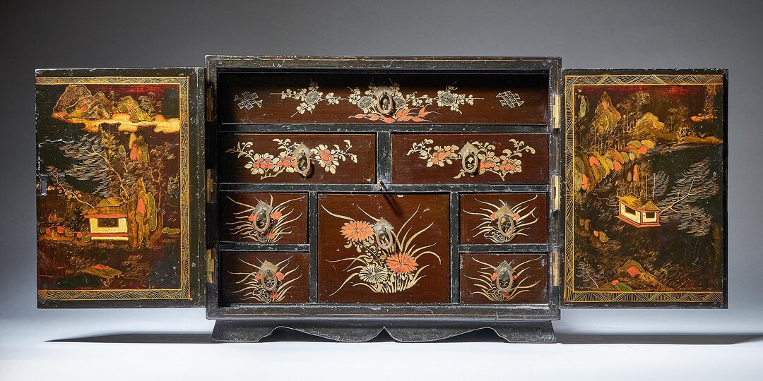 Антикварная мебель в стиле шинуазри: как распознать и дорого продать экзотическое сокровище