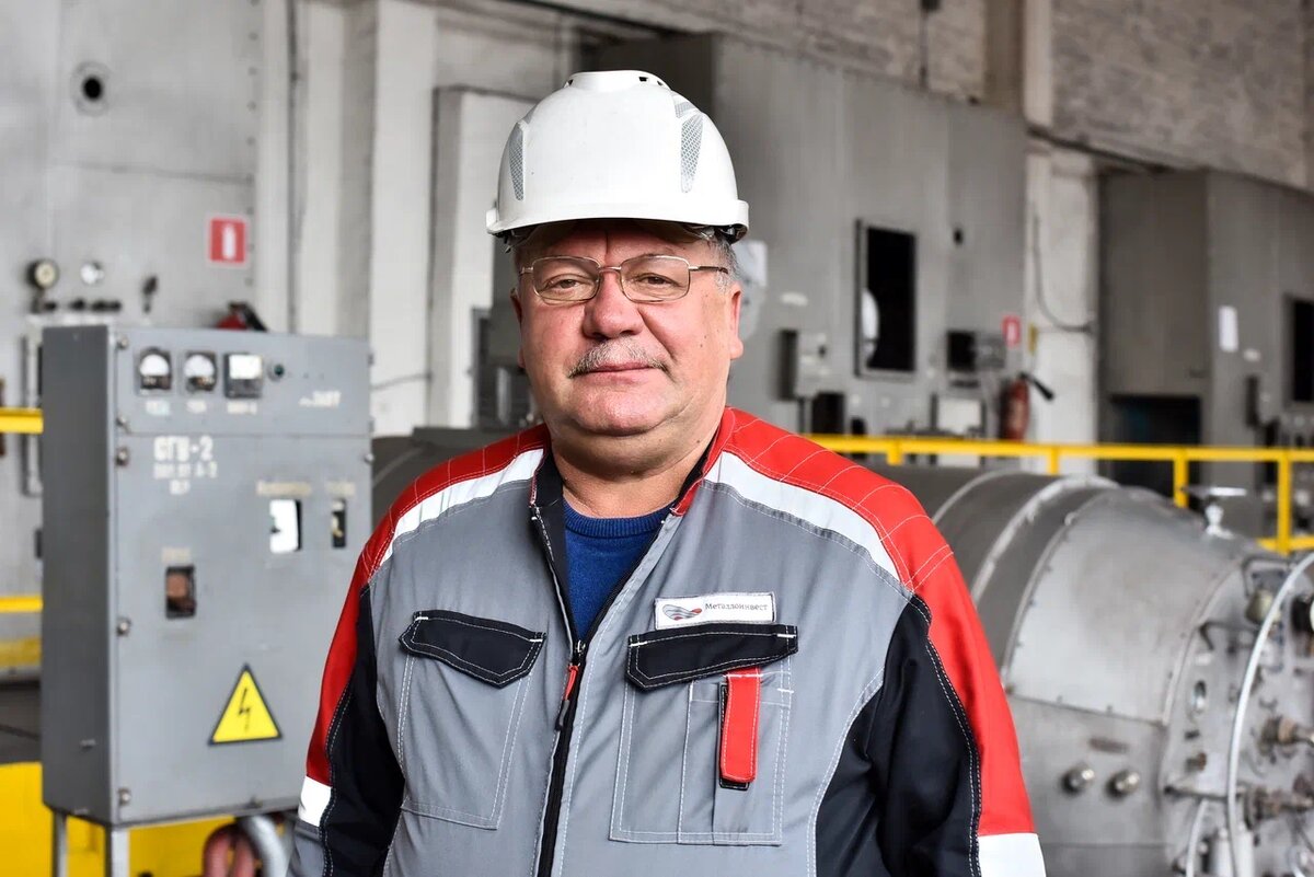 Сергей Шестаков много лет успешно руководит теплосиловым цехом