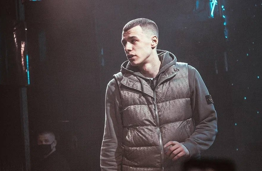     Социальные сети