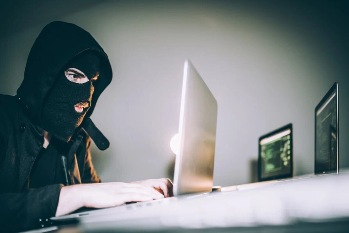    На 11,7% снизилось число киберпреступлений в Псковской области за год