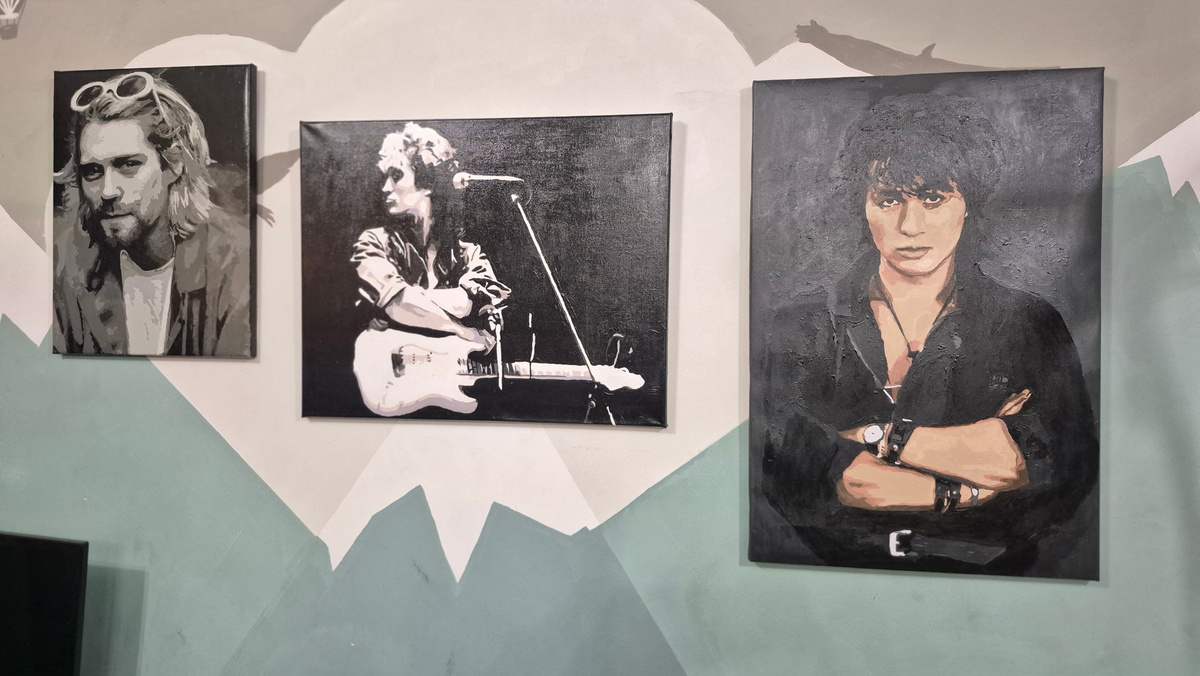 «Пантеон» в комнате сына