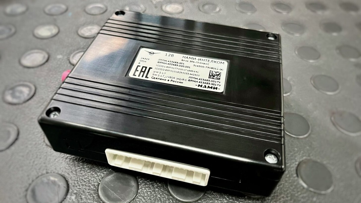    Блок ЭРА-ГЛОНАСС от ФГУП НАМИ. Фото УАЗ