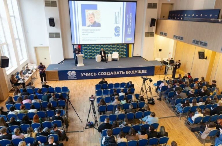    Фото: пресс-служба ЛДПР Иван Петров