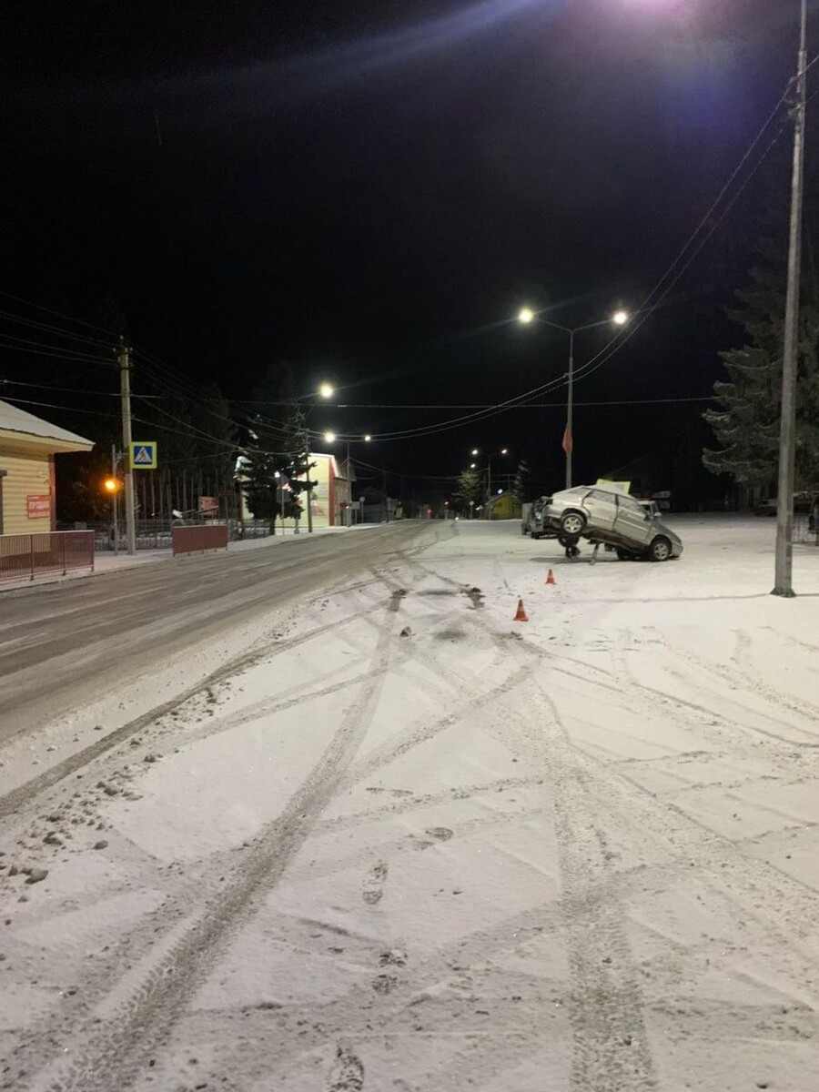    "Пьяное" ДТП с бесправным водителем в селе Шебалино. Источник: МВД по Республике Алтай