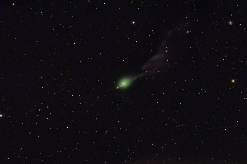 Изображение 3I/ATLAS, полученное 21 ноября. Автор: Сатору Мурата.