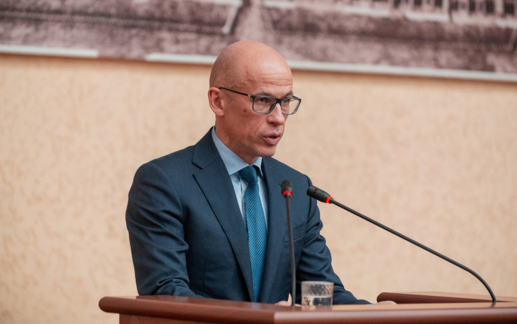 Александр Бречалов предупредил, что Администрации Ижевска не стоит рассчитывать на большие поступления из бюджета республики. Фото: Алексей Филинов📷
