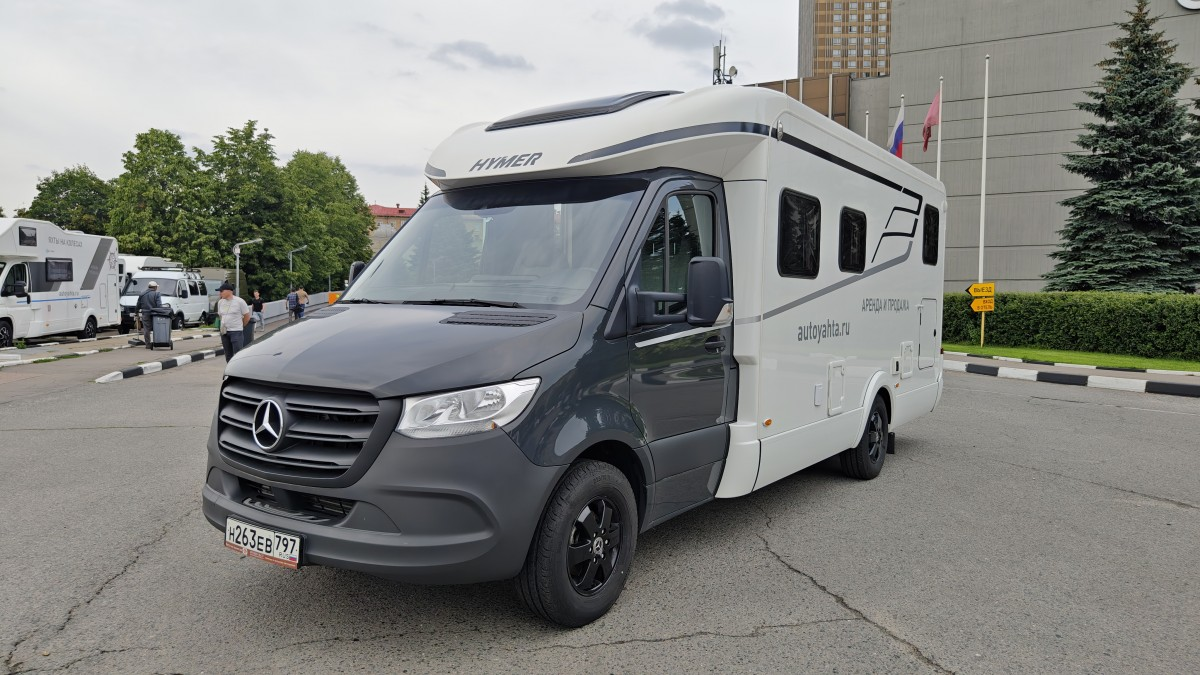 Автодом на площадке Яхт на колесах