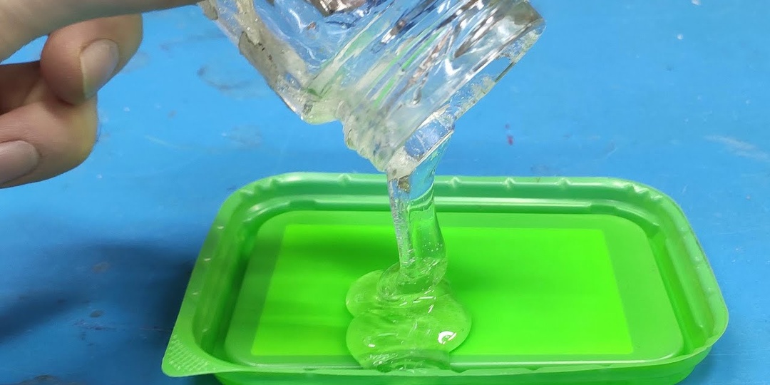 Хватит тратить деньги на эпоксидку: как из «мусора» и ацетона получить универсальный состав, который заменит и клей, и даже 3D-принтер?