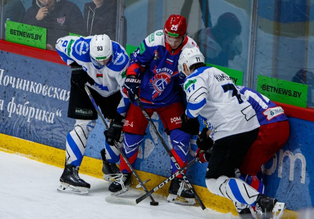    пресс-служба "Славутича" Максим Захаров