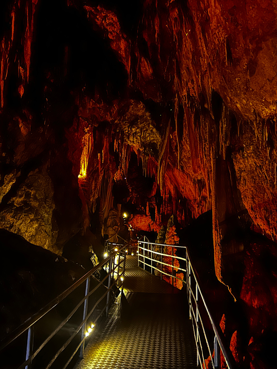 Пещера Дим.