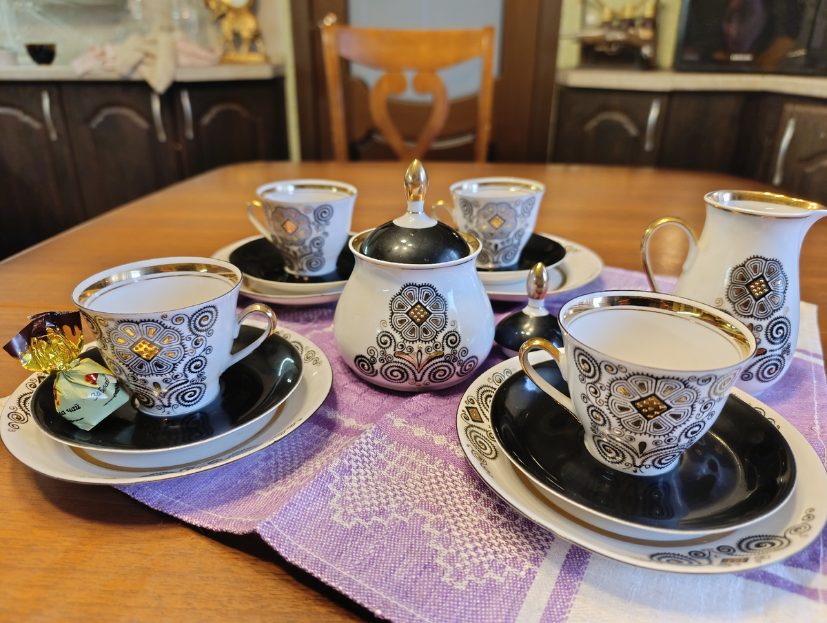 Часть сераиза "Марианна".