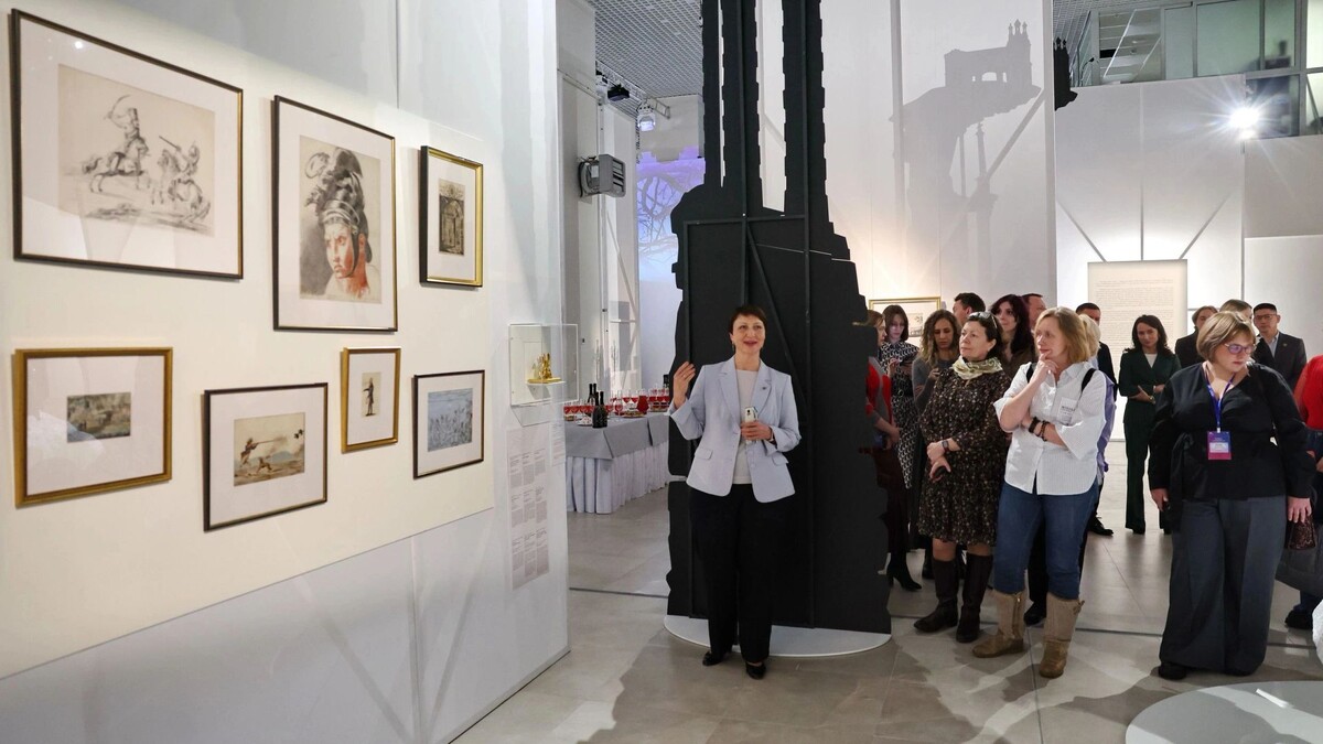    Уникальная выставка работает в Салехарде с 20 ноября по 25 января. Фото: Андрей Ткачев / «Ямал-Медиа»