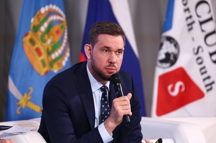   Артур Леер, вице-президент Ассоциации экспортёров и импортёров. источник фото: пресс-служба АНО СК «Каспий 2030».