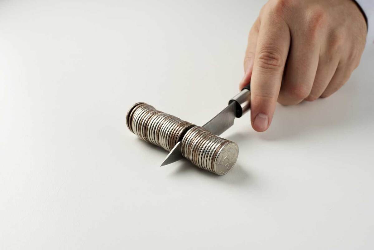 Погашение кредита означает рост доли "безусловных" расходов в вашем бюджете. И у ее размера есть свой предел.