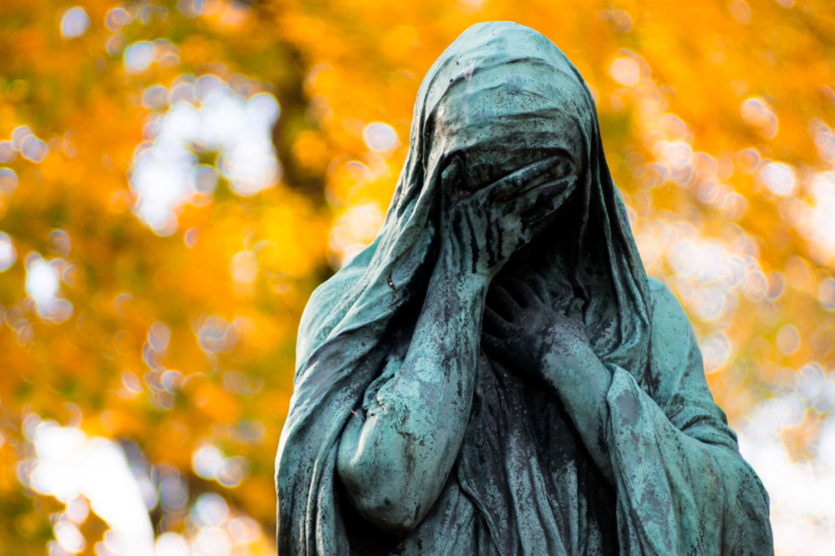 Сильнее всех расстроились те, кто готовил самые грандиозные и «безусловно удачные» вечеринки