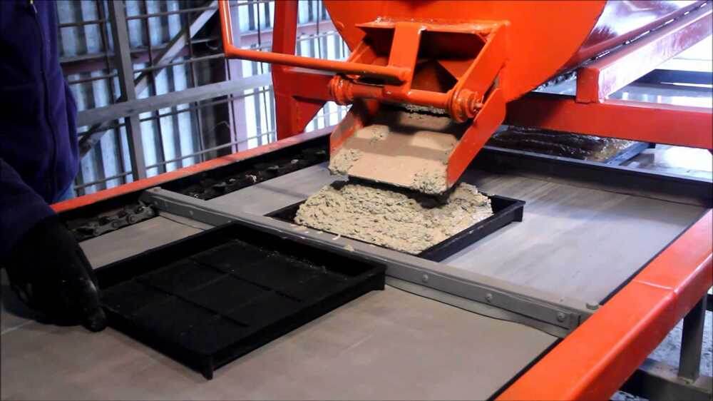 Вибролитье — это более простая и доступная технология производства тротуарной плитки