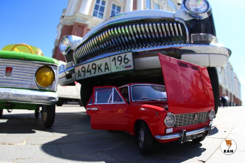    ЕАН. Ретроавтомобили