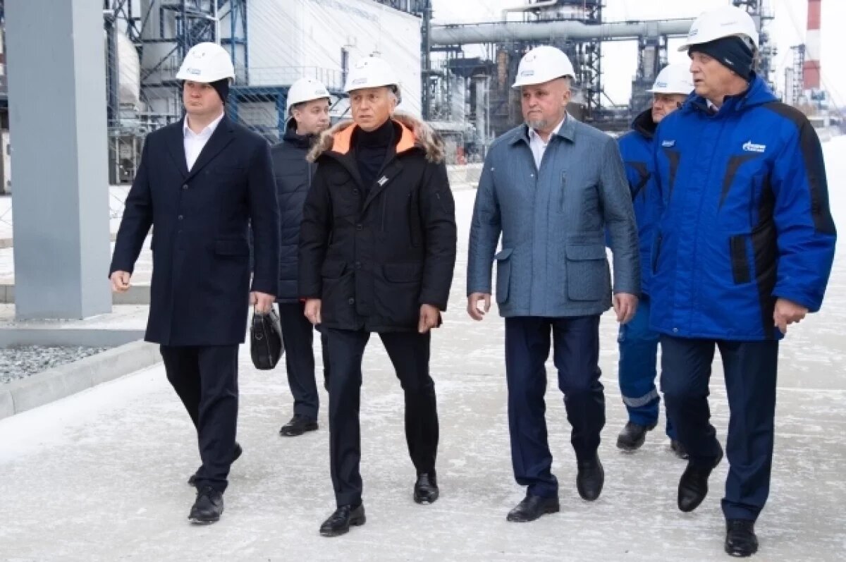    Омский НПЗ инвестировал 500 млрд рублей в экологическую модернизацию