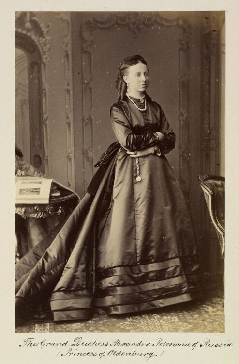 Великая княгиня Александра Петровна