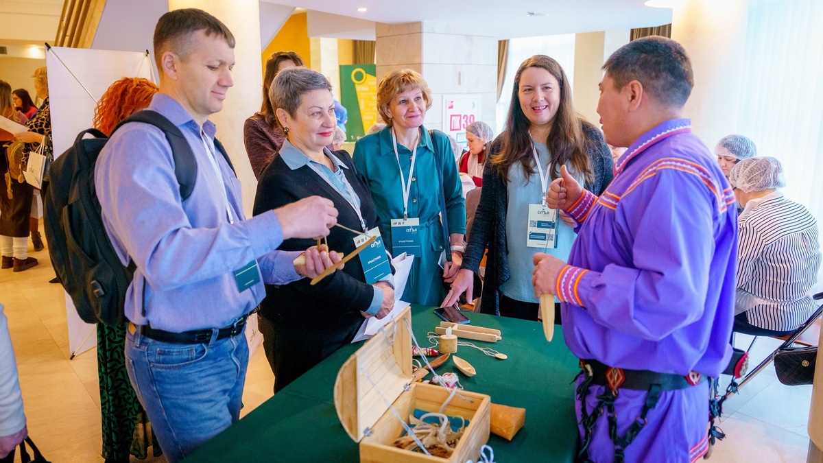    На форуме «Десятилетие детства» в Югре обменялись лучшими практиками поддержки семьи