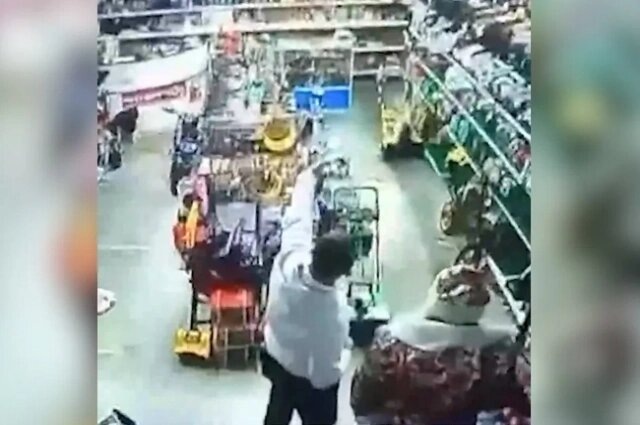 Последнее селфи. Фото: кадр с камер наблюдения