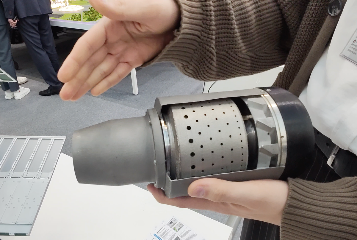 Модель турбореактивного двигателя